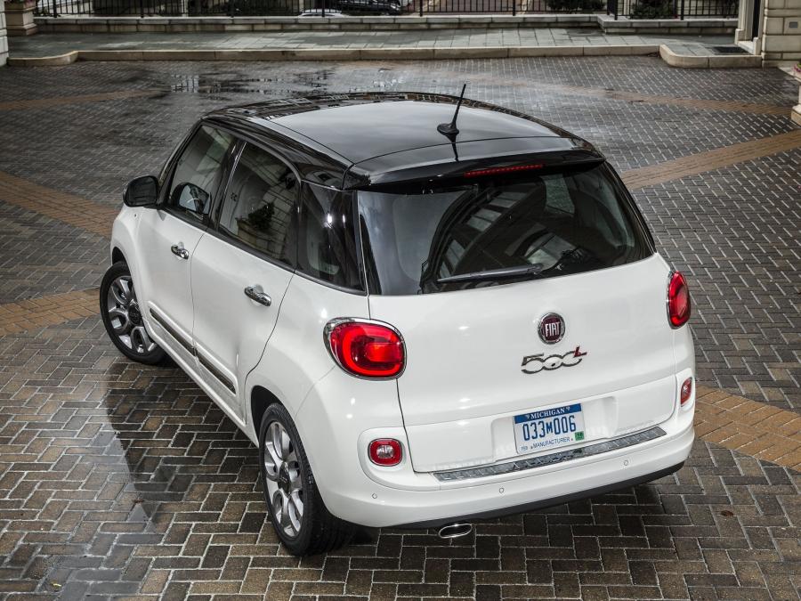  Fiat 500L 2013 года  (US) (фото 19 из 40)
